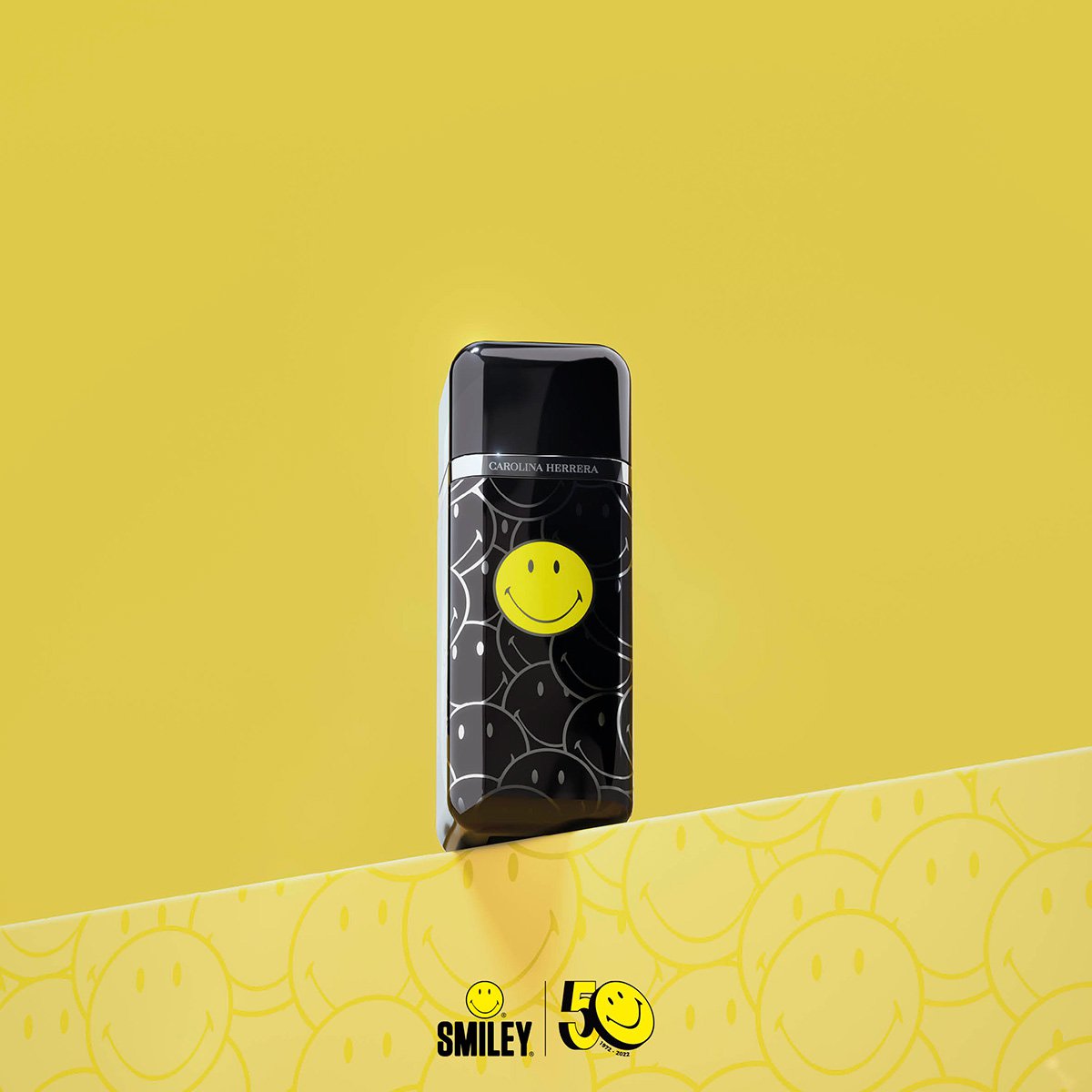 212 Vip Black Smiley